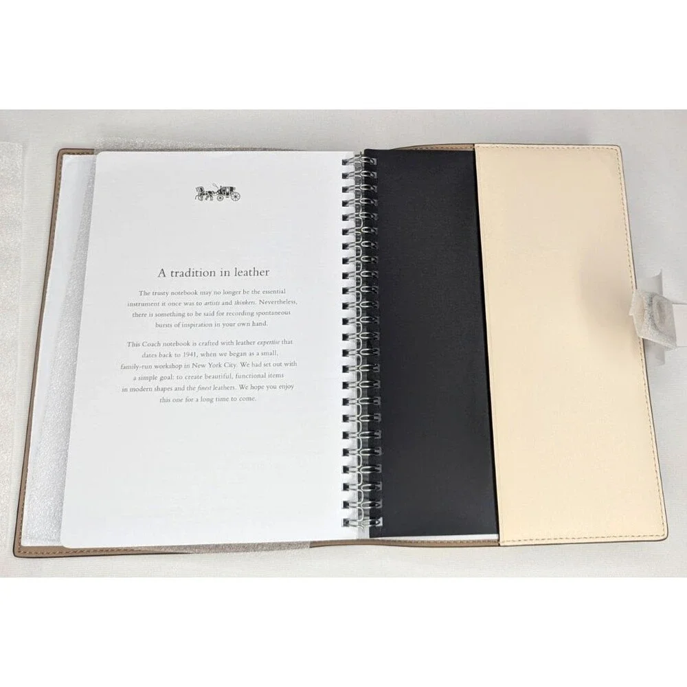 Coach Notebook - CZ198 White Chalk Signature Canvas/Smooth leather - NWT